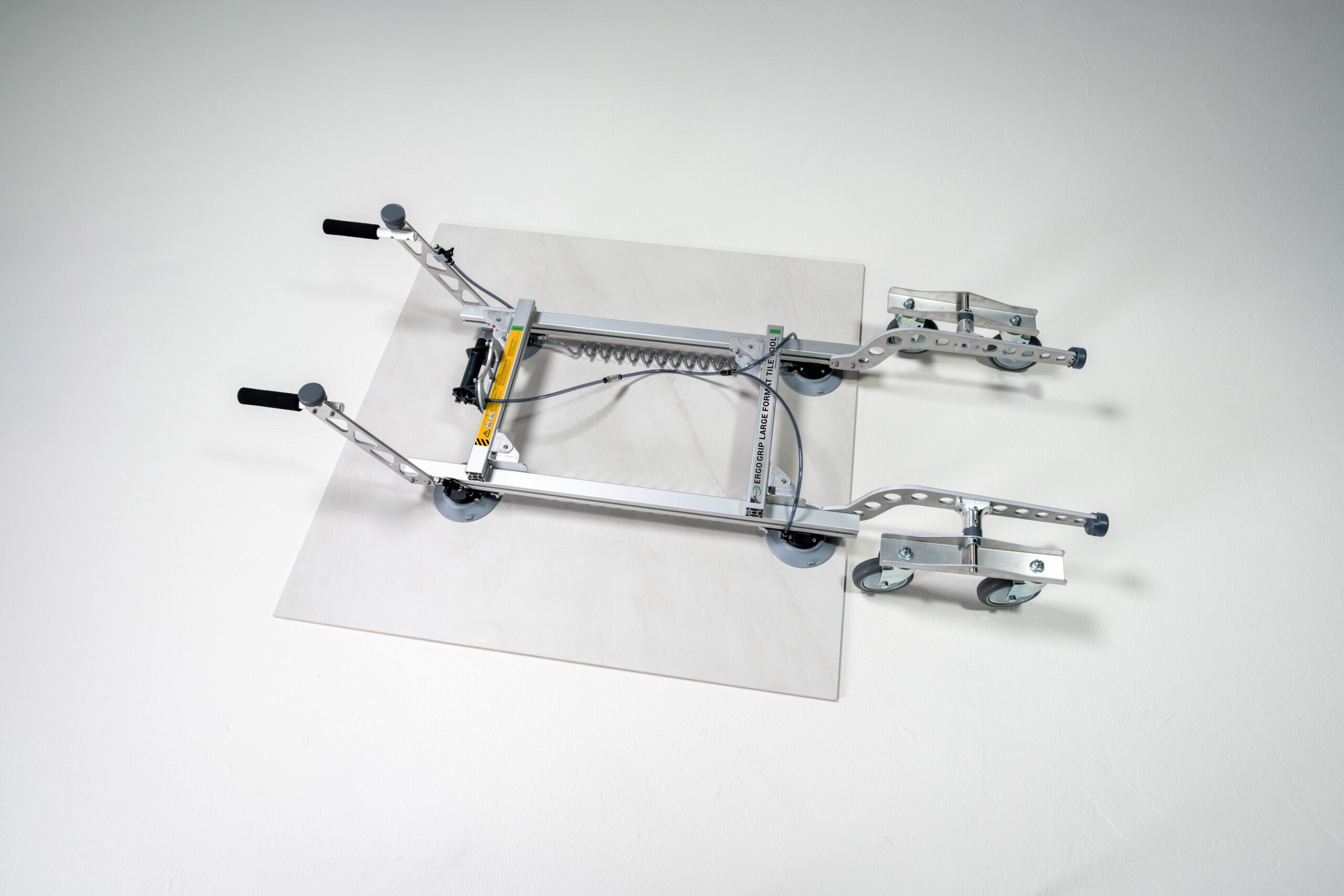 Omni Cubed Ergo Grip™ Large Format Tile Tool Photo 1 Omni Cubed Ergo Grip™ Large Format Tile Tool - detroitdiamondtools