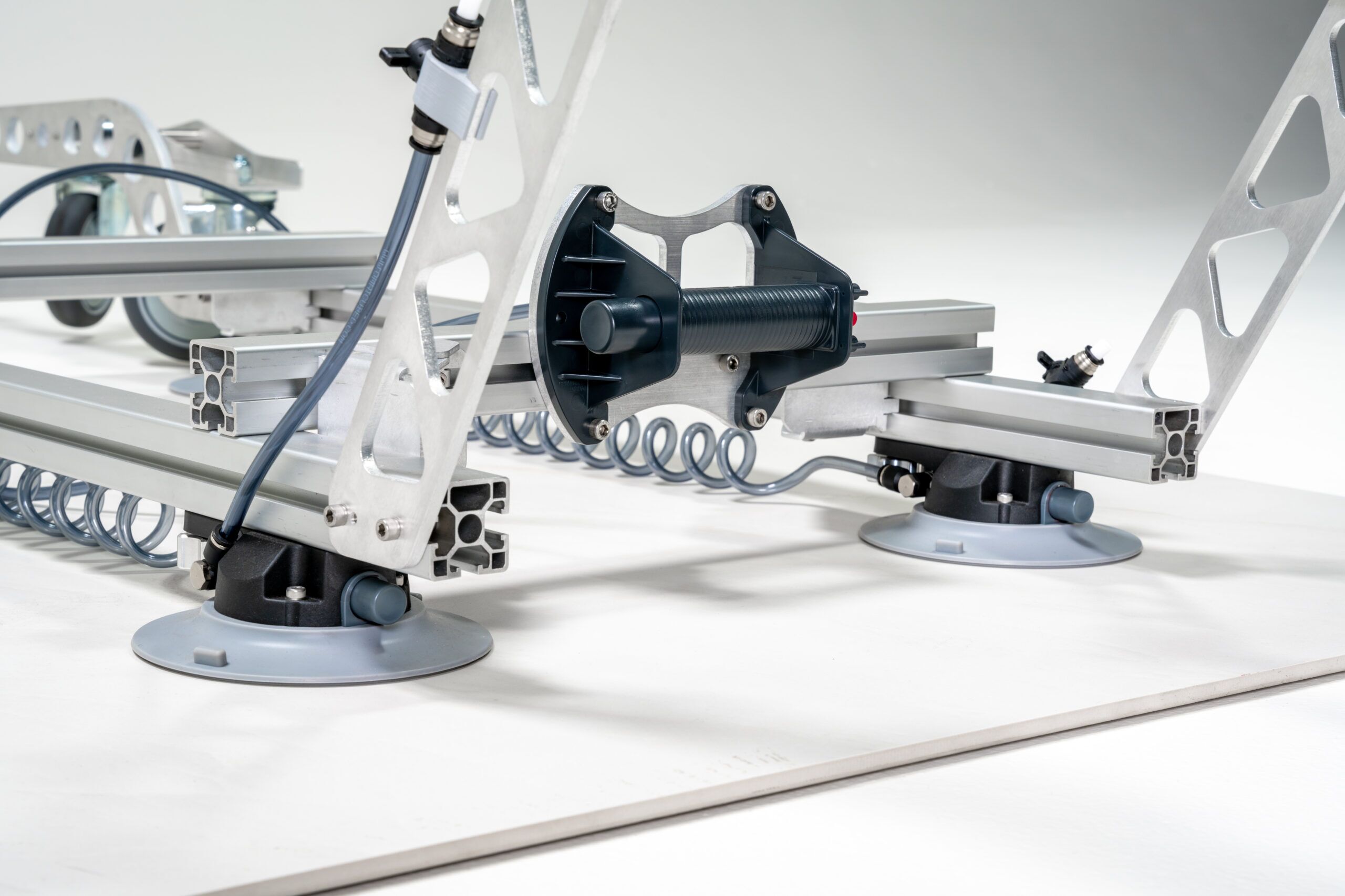 Omni Cubed Ergo Grip™ Large Format Tile Tool Photo 3 Omni Cubed Ergo Grip™ Large Format Tile Tool - detroitdiamondtools