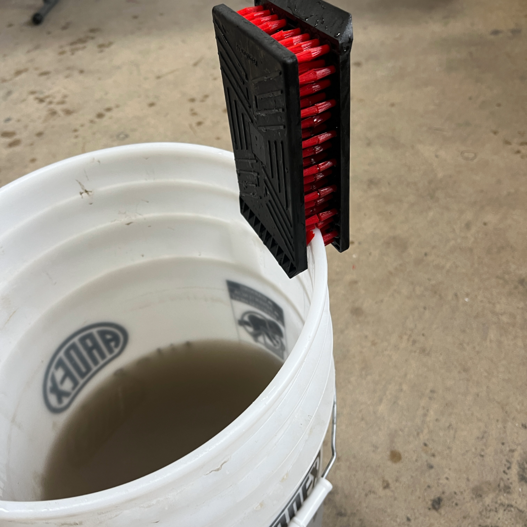 RTC TROWEL CLEANING BRUSH - Detroitdiamondtools