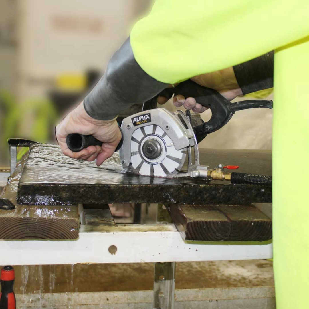 esc-125 jpg-4 (4) Alpha esc-125 stone cutter - Detroitdiamondtools
